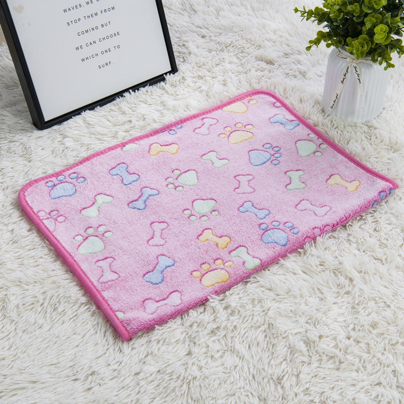 Soft Flannel Pet Blanket for Dogs & Cats – Cozy Warm Pet Sleeping Mat for Bed, Sofa, Crate & Travel