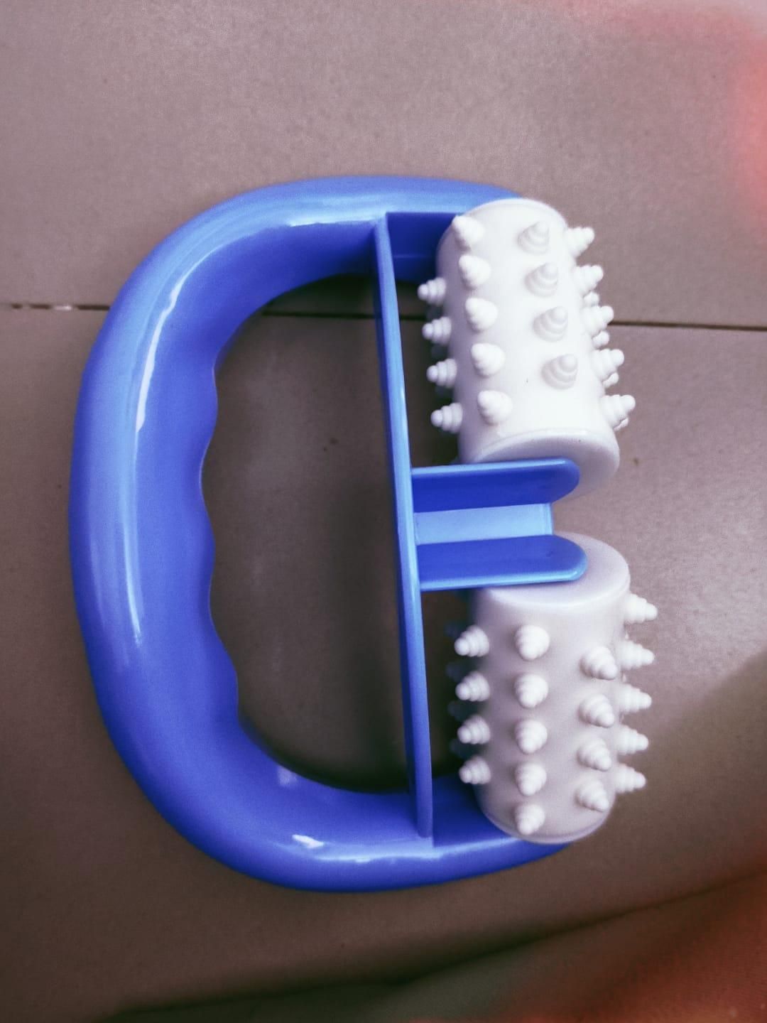 Anti-Cellulite Massage Roller Brush – Body Sculpting & Muscle Relief Massager (1 Piece)