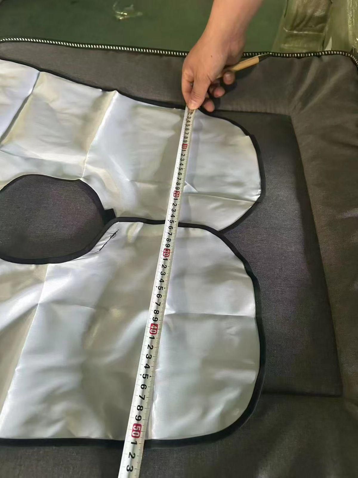 Beard Shaving Apron Cape for Men – No Mess Beard Trimming Catcher Bib