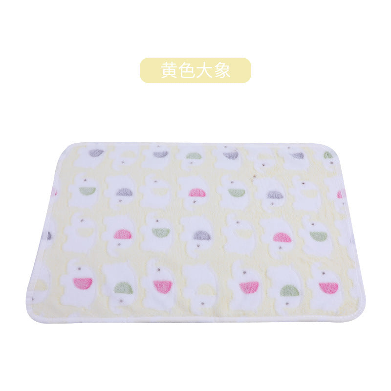 Soft Flannel Pet Blanket for Dogs & Cats – Cozy Warm Pet Sleeping Mat for Bed, Sofa, Crate & Travel