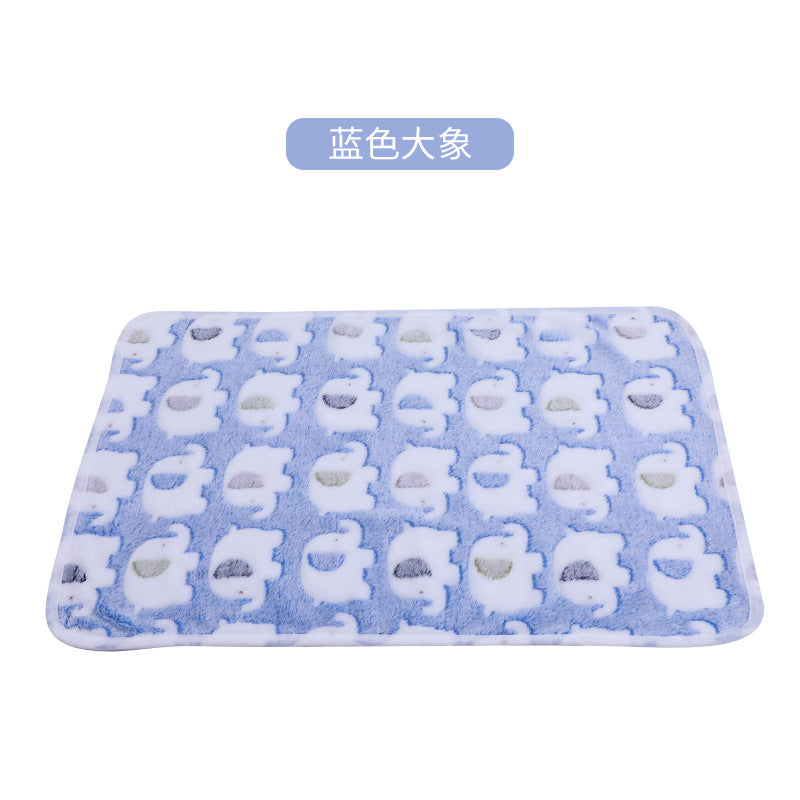 Soft Flannel Pet Blanket for Dogs & Cats – Cozy Warm Pet Sleeping Mat for Bed, Sofa, Crate & Travel