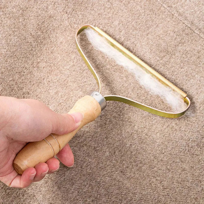 Portable Lint Remover Pet Hair Brush – Manual Fabric Shaver for Clothes, Sofa & Carpet Cleaning