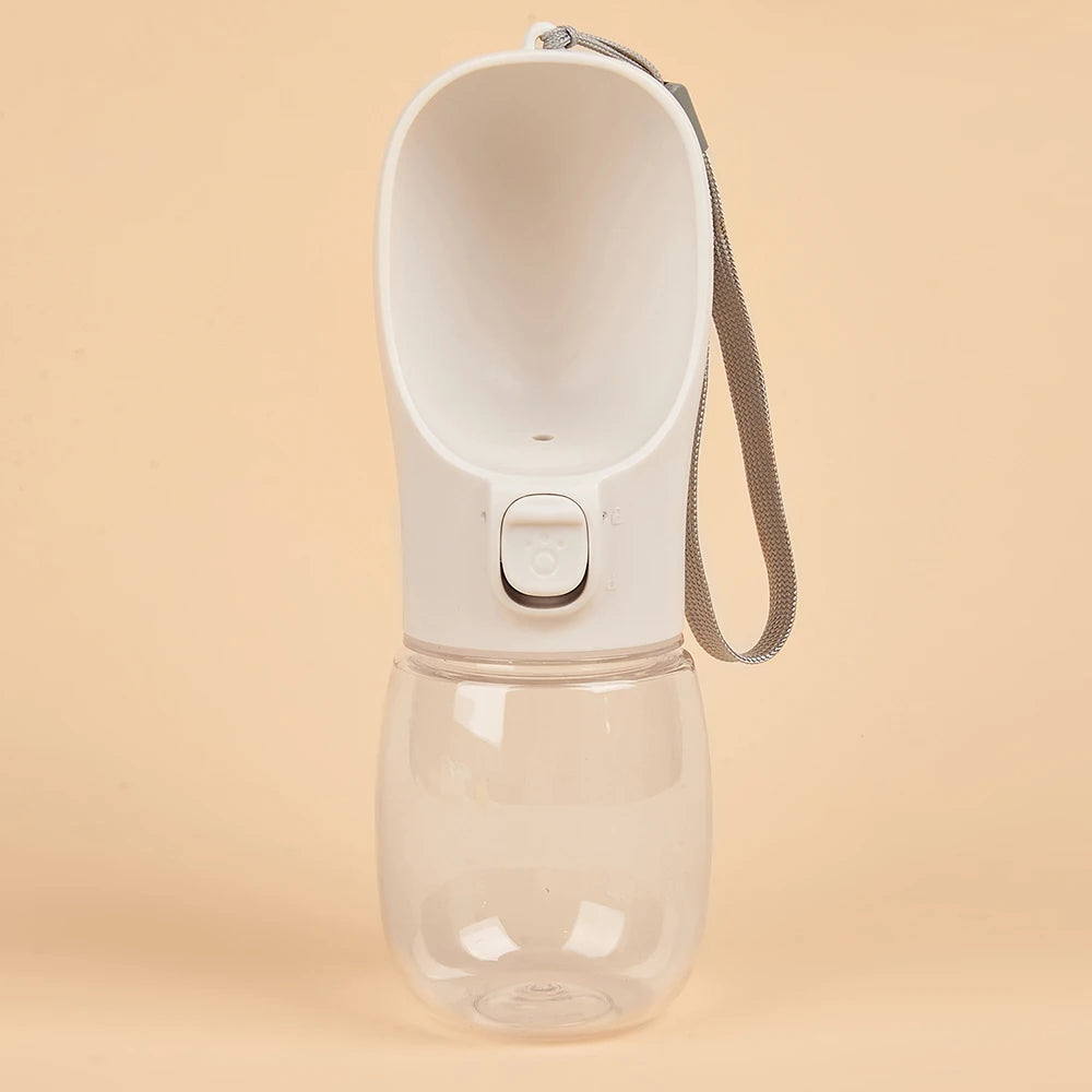 Portable Dog Water Bottle – Leak-Proof Travel Drinking Cup for Dogs & Cats