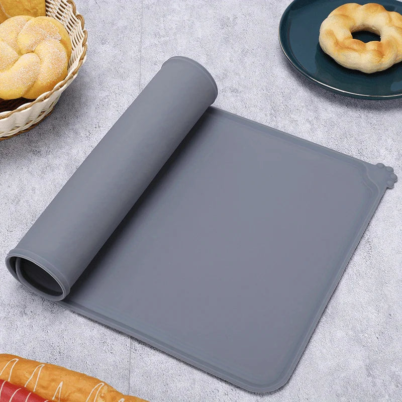 Silicone Pet Feeding Mat – Waterproof Non-Slip Dog & Cat Food Bowl Placemat