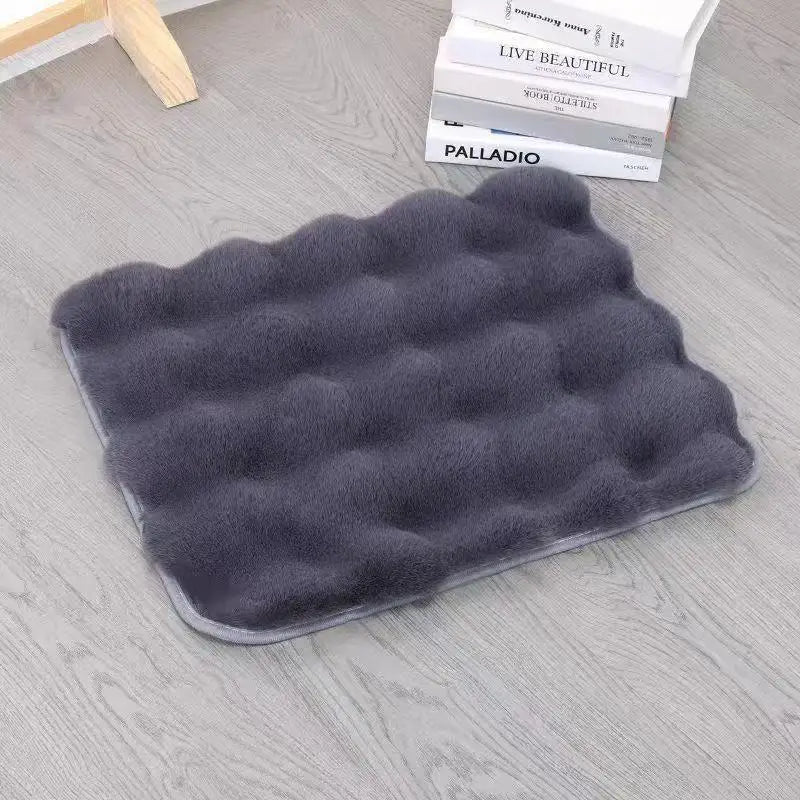 Ultra Soft Faux Fur Pet Blanket Mat for Dogs and Cats | Warm Winter Sleeping Bed Sofa Cushion