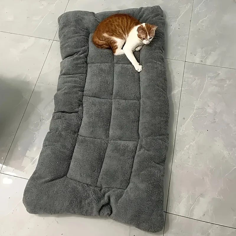 Extra Large Plush Dog Bed Sofa – Super Soft Thickened Pet Sleeping Mat for All Dogs