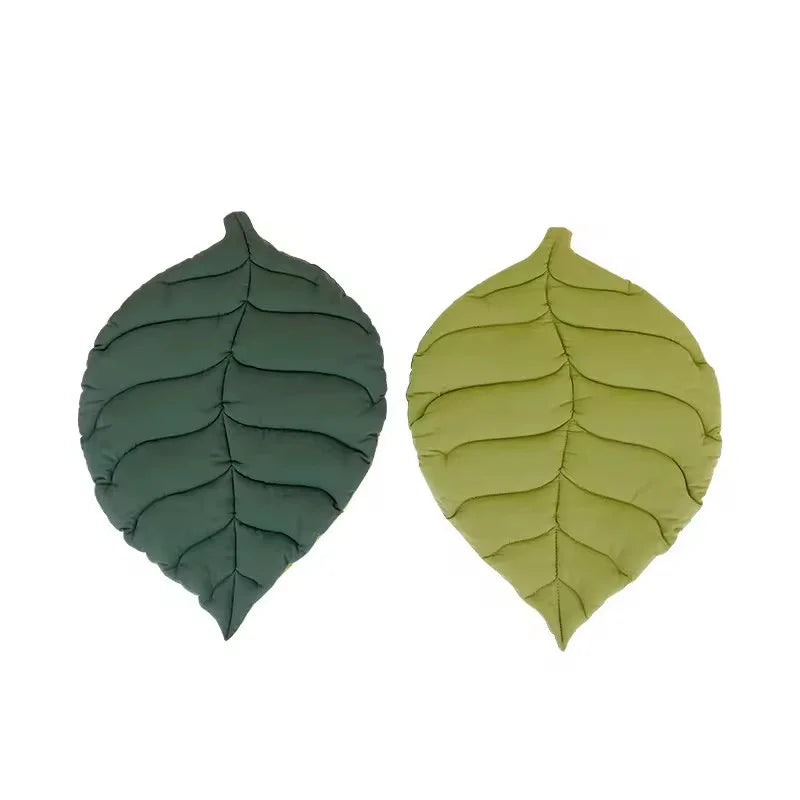 Leaf Shaped Cotton Pet Bed Mat – Soft Washable Cat and Dog Sleeping Pad
