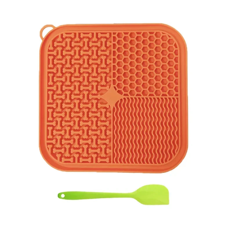 Premium Licking Mat for Dogs & Cats – Suction Cup Slow Feeder Anti-Anxiety Pad
