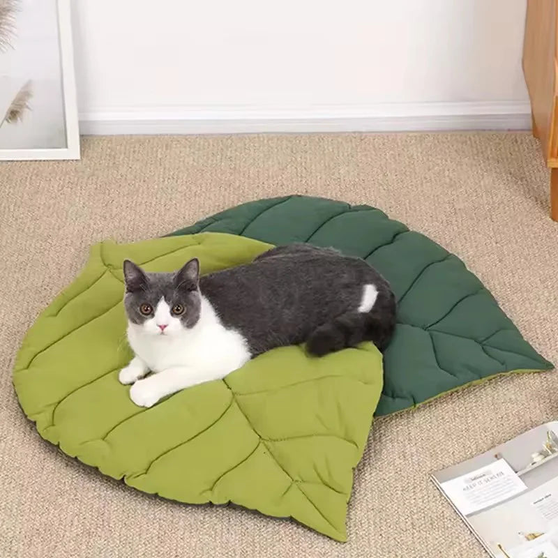 Leaf Shaped Cotton Pet Bed Mat – Soft Washable Cat and Dog Sleeping Pad