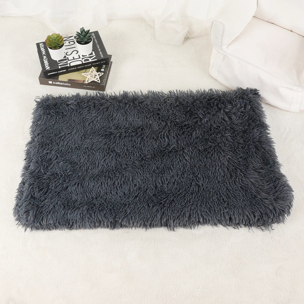Plush Dog Blanket and Warm Pet Bed for Small Medium Large Dogs and Cats | Washable Puppy Sleeping Mat