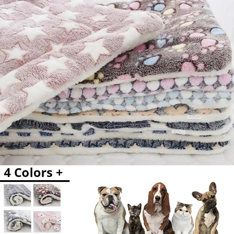 Bear Pattern Soft Fleece Pet Sleeping Mat – Washable Warm Dog and Cat Bed Blanket