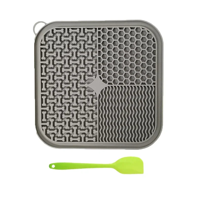 Premium Licking Mat for Dogs & Cats – Suction Cup Slow Feeder Anti-Anxiety Pad
