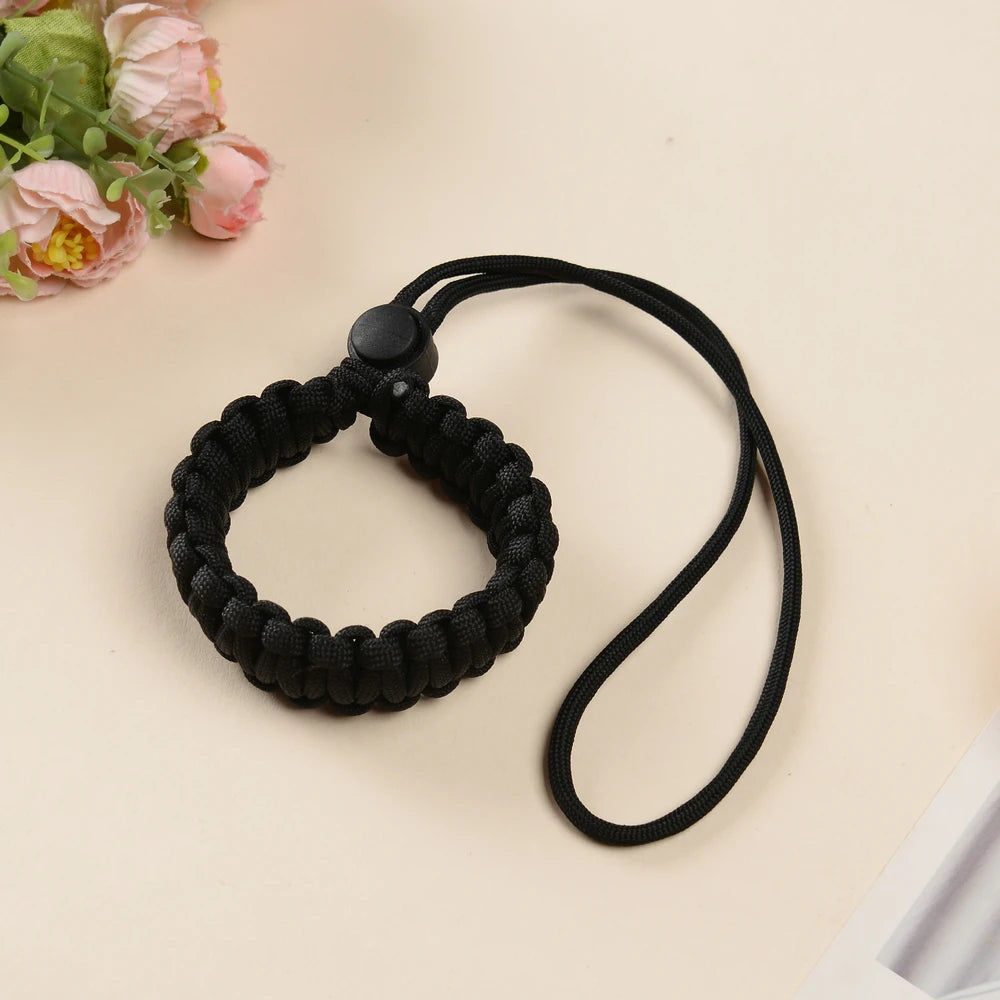 Hands Free Dog Leash Anti-Fall Wrist Strap – Adjustable Nylon Wristband for Puppy and Pet Traction Rope