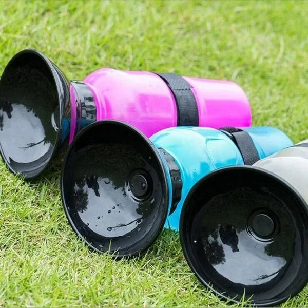 500ml Portable Dog Water Bottle – Outdoor Travel Drinking Cup for Dogs & Cats