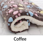 Bear Pattern Soft Fleece Pet Sleeping Mat – Washable Warm Dog and Cat Bed Blanket