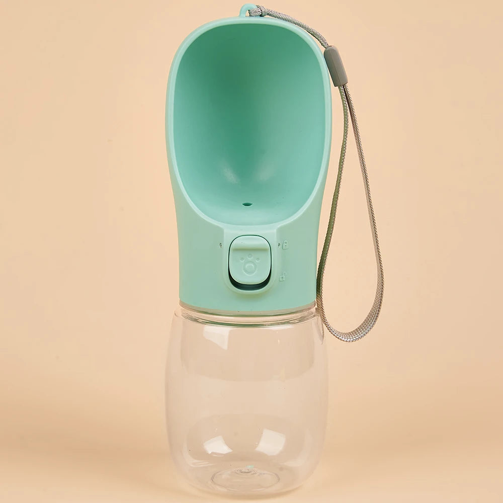 Portable Dog Water Bottle – Leak-Proof Travel Drinking Cup for Dogs & Cats
