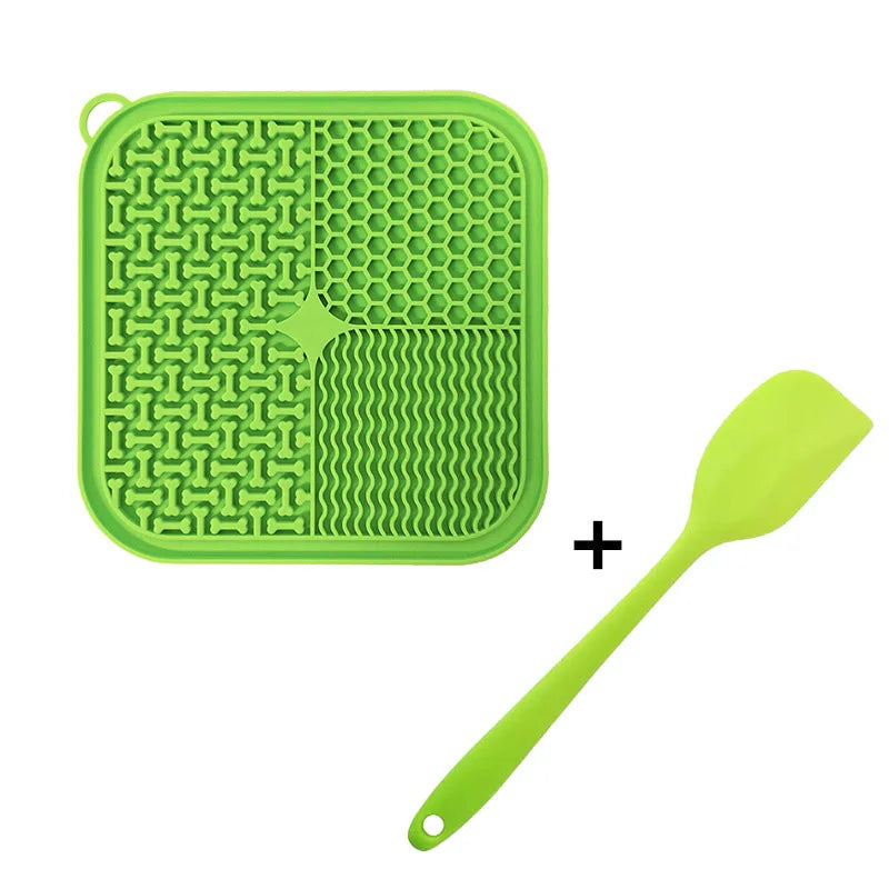 Premium Licking Mat for Dogs & Cats – Suction Cup Slow Feeder Anti-Anxiety Pad