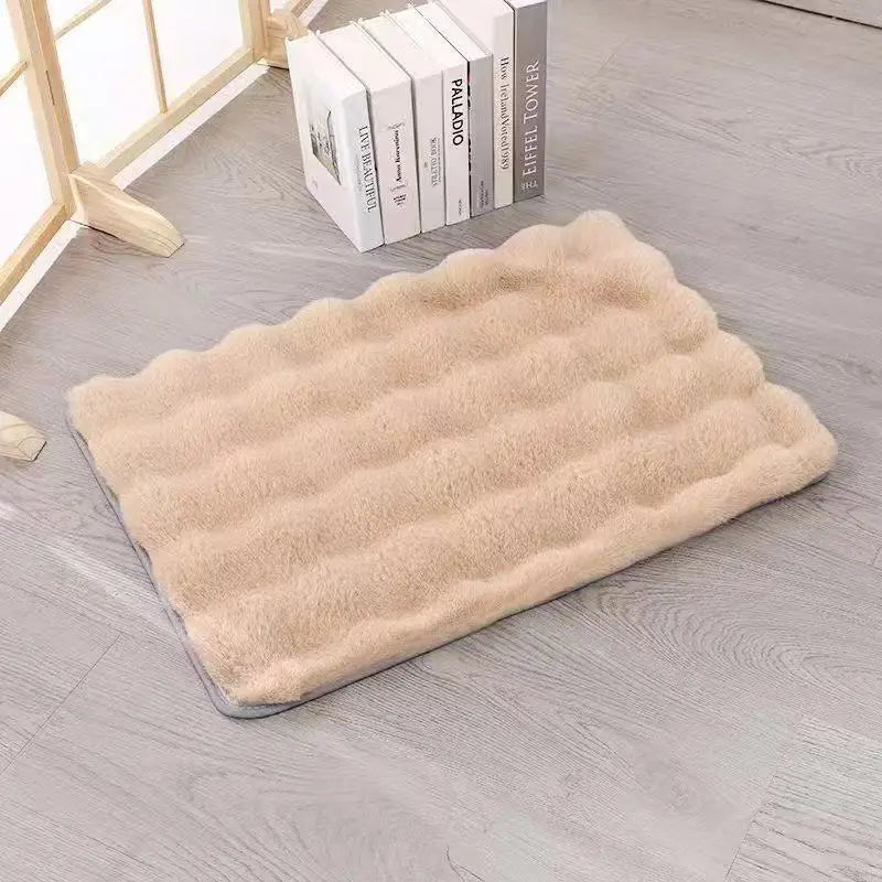 Ultra Soft Faux Fur Pet Blanket Mat for Dogs and Cats | Warm Winter Sleeping Bed Sofa Cushion