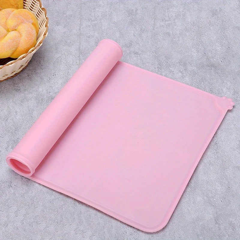 Silicone Pet Feeding Mat – Waterproof Non-Slip Dog & Cat Food Bowl Placemat